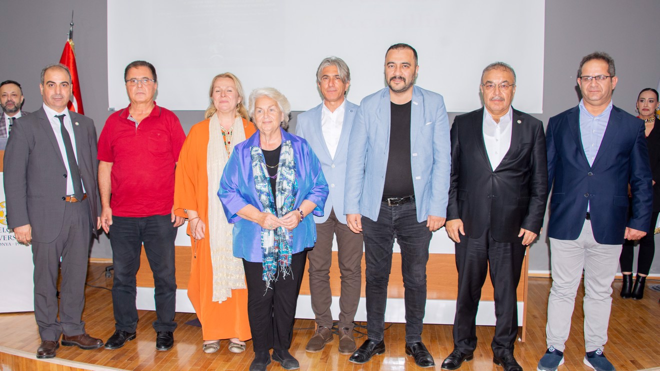 Selçuk Üniversitesinde "Kadının önemi" bir kez daha vurgulandı
